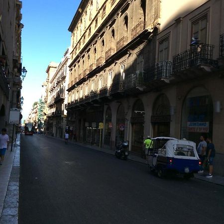 Appartamento Piazza Pretoria Palermo Luaran gambar