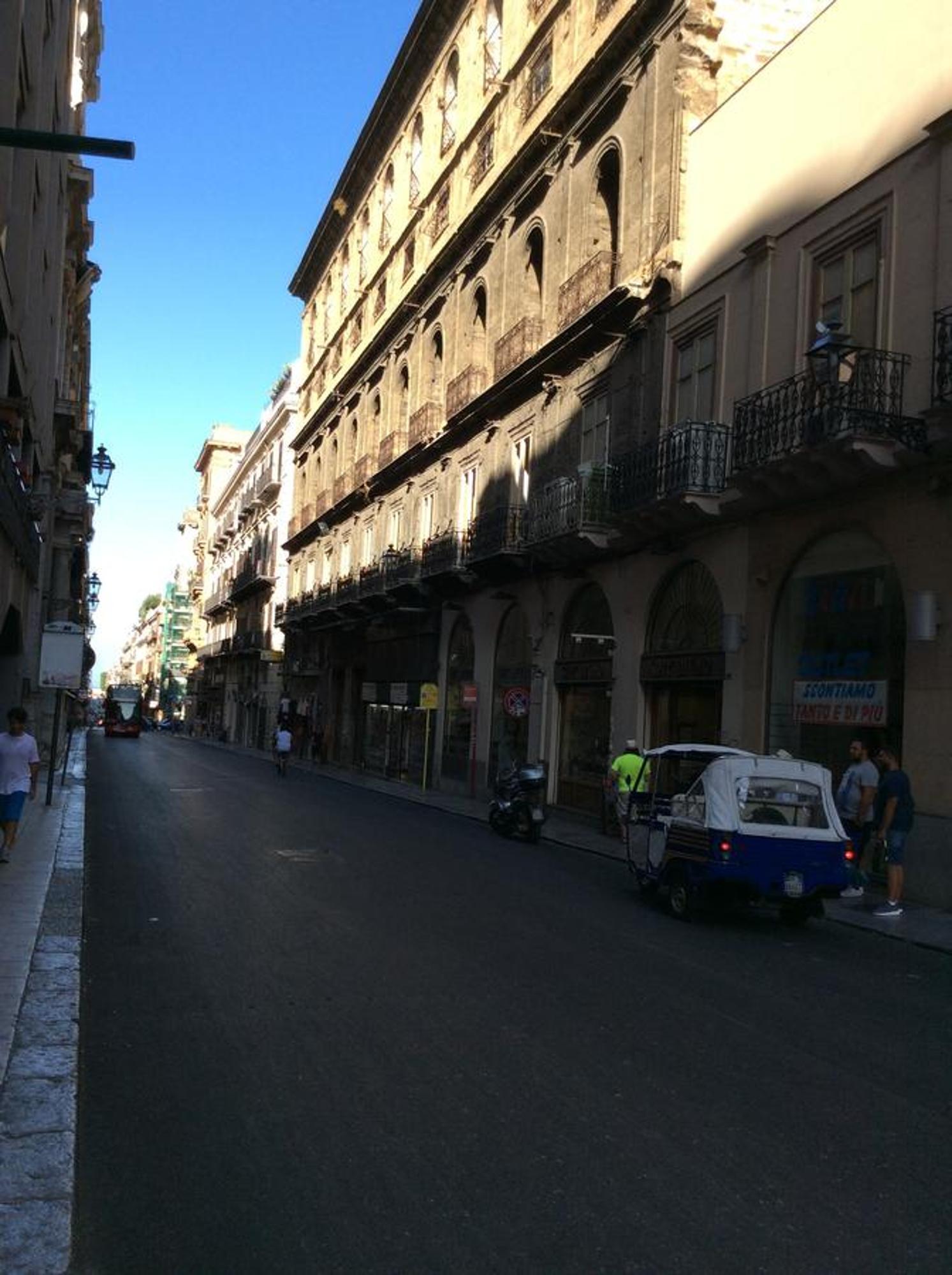 Appartamento Piazza Pretoria Palermo Luaran gambar